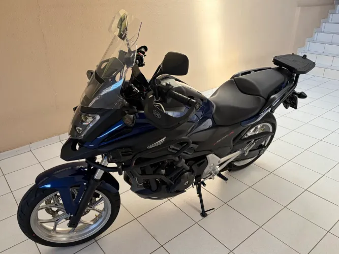Honda NC750X 2021