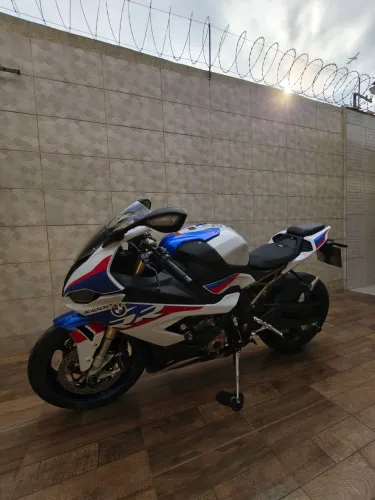 BMW-S1000RR M-CARBON 2021