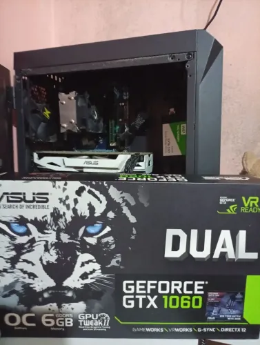 Placa de vídeo GeForce GTX 1060  com caixa pouco uso impecável