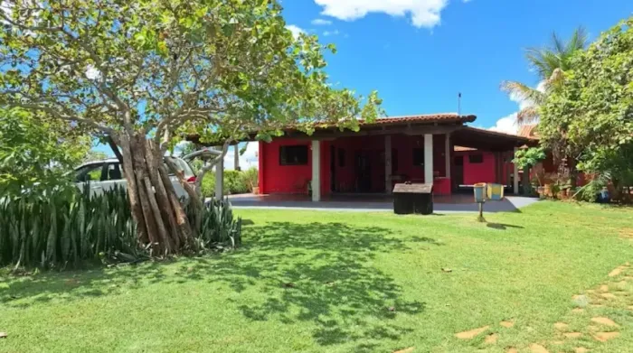 Casa no Lago Corumba IV, com acesso direto ao lago, fora de condominio e bela vista