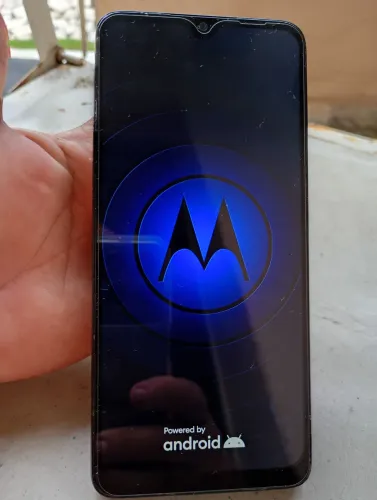 Celular moto e 22