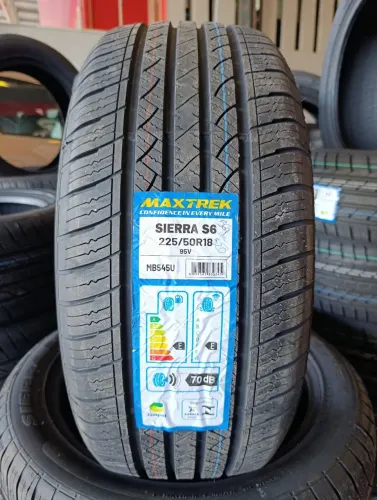 Pneu maxtrek 225/50R18 95v
