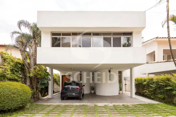 Casa de vila para locação em Jardim Leonor com 4 quartos, sendo 1 suíte , 354m²