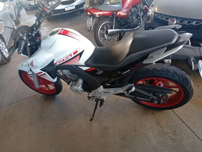 Cb 250f Twister 