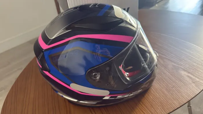 Capacete LS2 Zero
