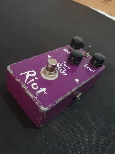 Pedal Distorção Suhr Riot (Clone/Handmade) Médio e Alto Ganho
