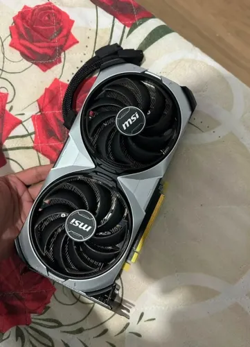 Placa de Vídeo MSI GeForce RTX 4070 Ti SUPER Ventus 2X OC - 16GB GDDR6X