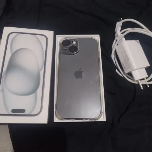 iPhone 15 zerado na caixa