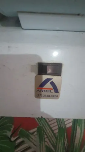 Vendo máquina de moer temperos ou café em ótimo estado 