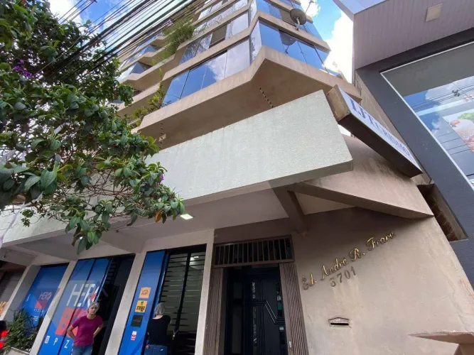 Apartamento com 4 dormitórios para alugar, 275 m² por R$ 5.080,00/mês - Centro - Cascavel/