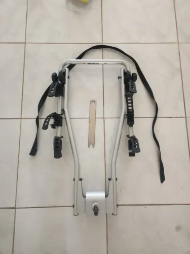 Thule HangOn 974 Suporte para Engate para 3 Bicicletas (Novo)