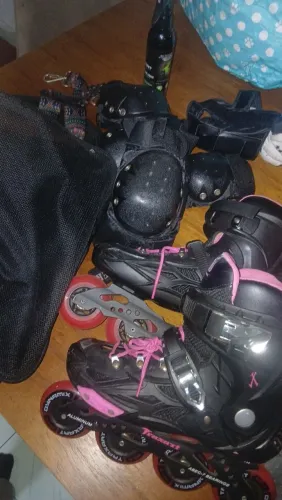 Patins Traxart N°37 + kit completo + bolsa seminovo 