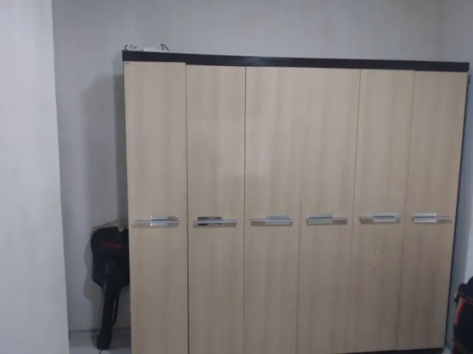 Pra vender hoje guarda roupa de casal 8 portas