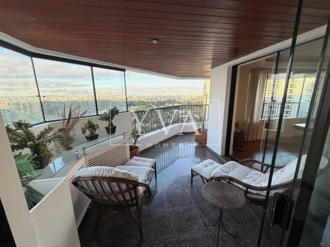 Apartamento com 309 m²em Cond Clube Chácara Flora - 4 quartos sendo 4 suítes com super vis