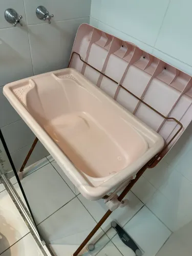 Banheira de Bebê Classic ROSE com trocador - Galzerano
