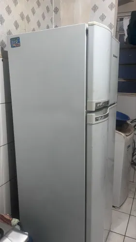 Geladeira em perfeito estado 