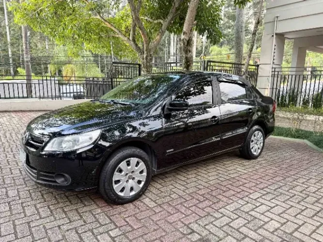 Volkswagen Voyage Trend 1.6 MI Total Flex 8V 4P 2011
