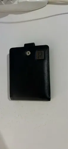 Carteira de Couro Preta | Várias Divisórias + Porta Moedas | Conservada 