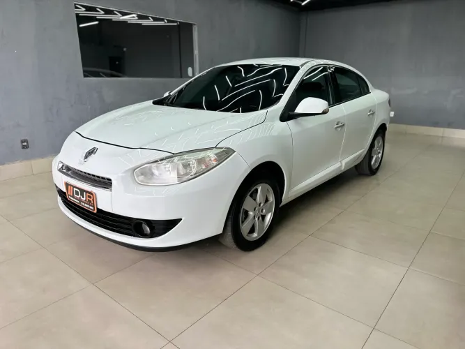 Renault Fluence Sed. Dynamique 2.0 16V Flex Aut. 2014