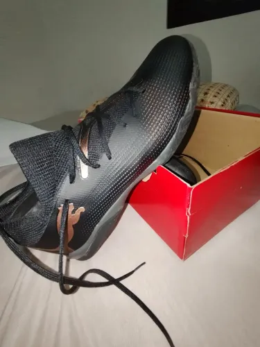 Chuteira de Futsal Puma