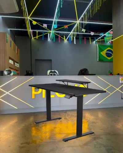 Mesa Gamer Elétrica Cougar E-Star 120- 21x no cartão- Loja Física!