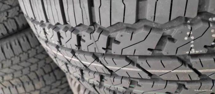 PNEU BRIDGESTONE DUELER AT 265 65 17