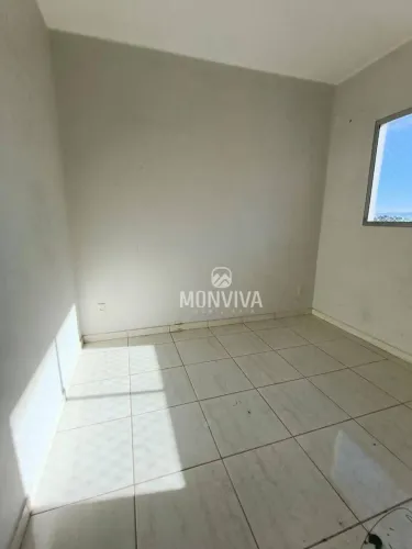 Apartamento com 2 dormitórios, 48 m² - venda por R$ 135.000 ou aluguel por R$ 1.300/mês -
