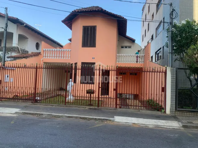 Casa à venda 05 quartos sendo 02 suites, Alto Caiçara, BELO HORIZONTE - MG