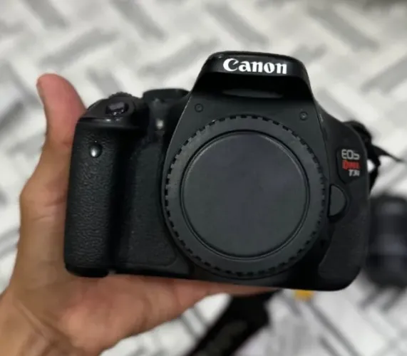 Canon t3i
