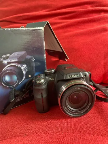 Vendo câmera Panasonic Lumix FZ40 ! ?