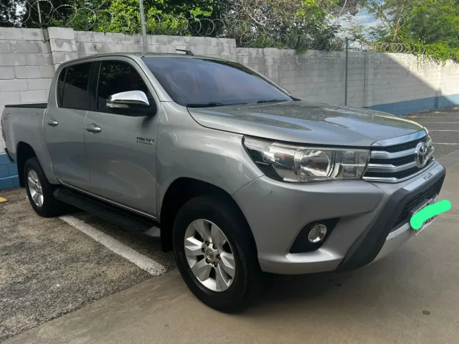 Toyota Hilux CD SRV 4X4 2.8 TDI Diesel Aut. 2016