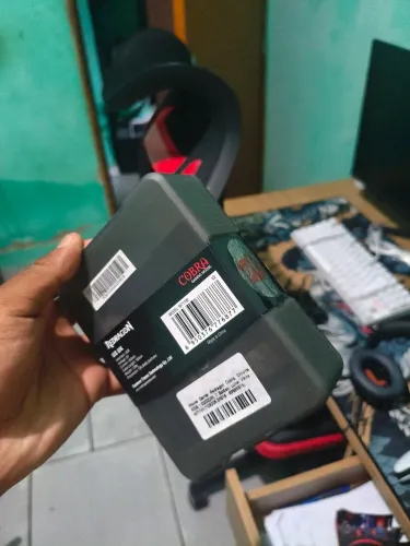 Mouse gamer redragon cobra branco