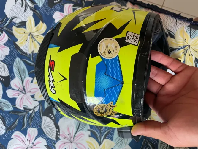 Capacete FW3