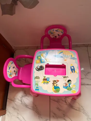 Mesa infantil