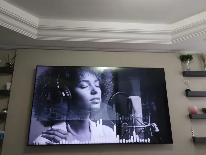 Vendo TV Samsung 82 polegadas 
