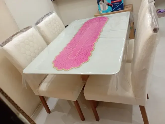 Mesa de jantar de 4 cadeiras de madeira tampão de vidro