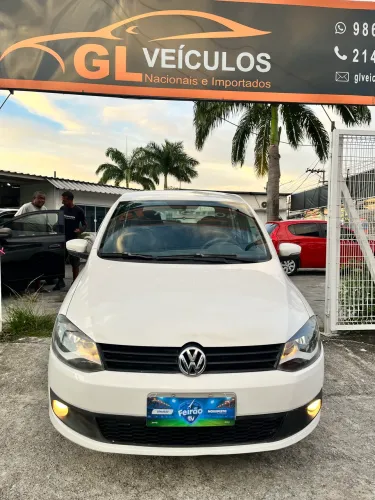Volkswagen Fox 1.0 MI Total Flex 8V 5P 2014