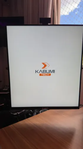 Monitor Profissional KABUM! Tech MX700 - 28 QHD, 60Hz, Nano IPS, Webcam HDMI, DP, USB-C