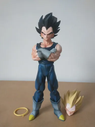 Boneco Figura Dragon Ball Z Vegeta Anjo 27cm Cabeca Extra SSJ Aureola Blister