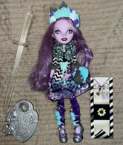 Ever After high - Kitty spring unsprung