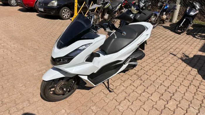 PCX 160 - Somente 3.000km
