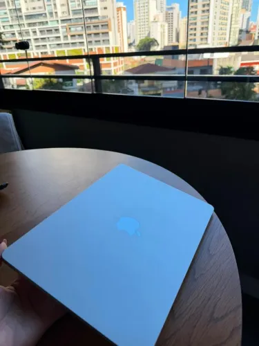MacBook Air 13" M3 2024 - 8GB RAM - Seminovo - Nota Fiscal + Garantia Apple - R$ 7.300
