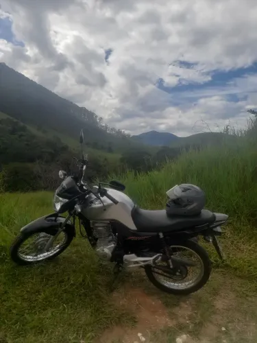 Honda CG 160 Start 2024 Prata - Apenas 8.500km / Na Garantia