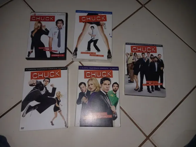 Série Chuck Box 5 Temporadas Completas DVD