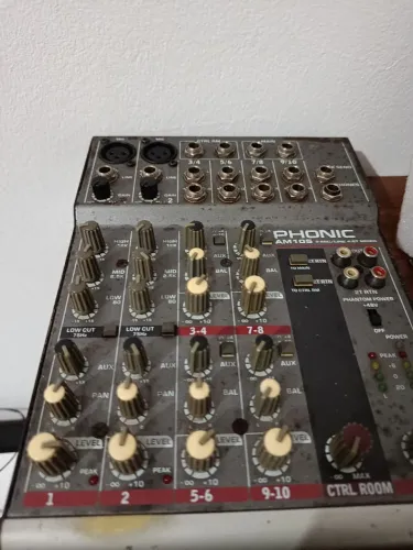 Mesa phonic am105