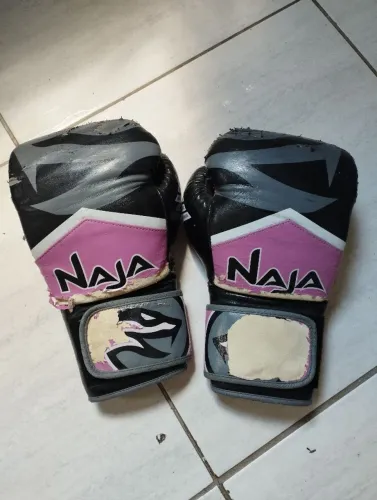 Luva de boxe/muay thai naja