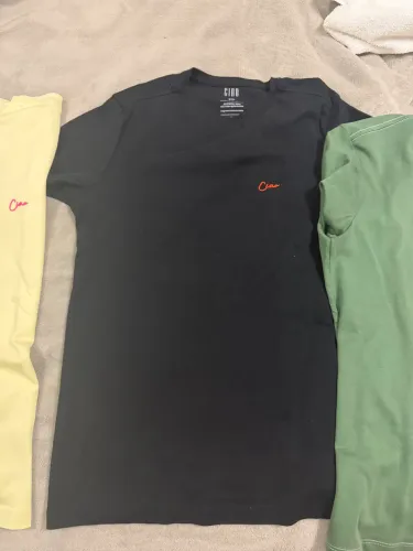 Camiseta CIAO PP PIMA (valor de uma camisa, negociável)