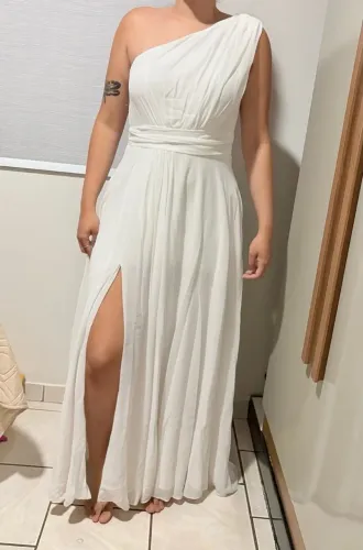 Vestido branco, usado apenas 1x