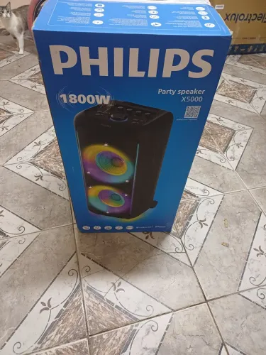 Caixa philips tax5000  Bluetooth  1800w