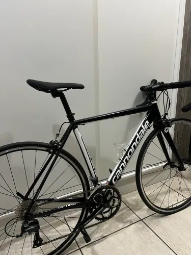 Bicicleta Cannondale CAAD - Tamanho 51